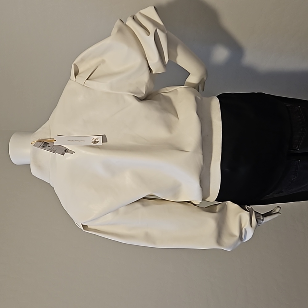 NWT faux leather jacket - Picture 4 of 5